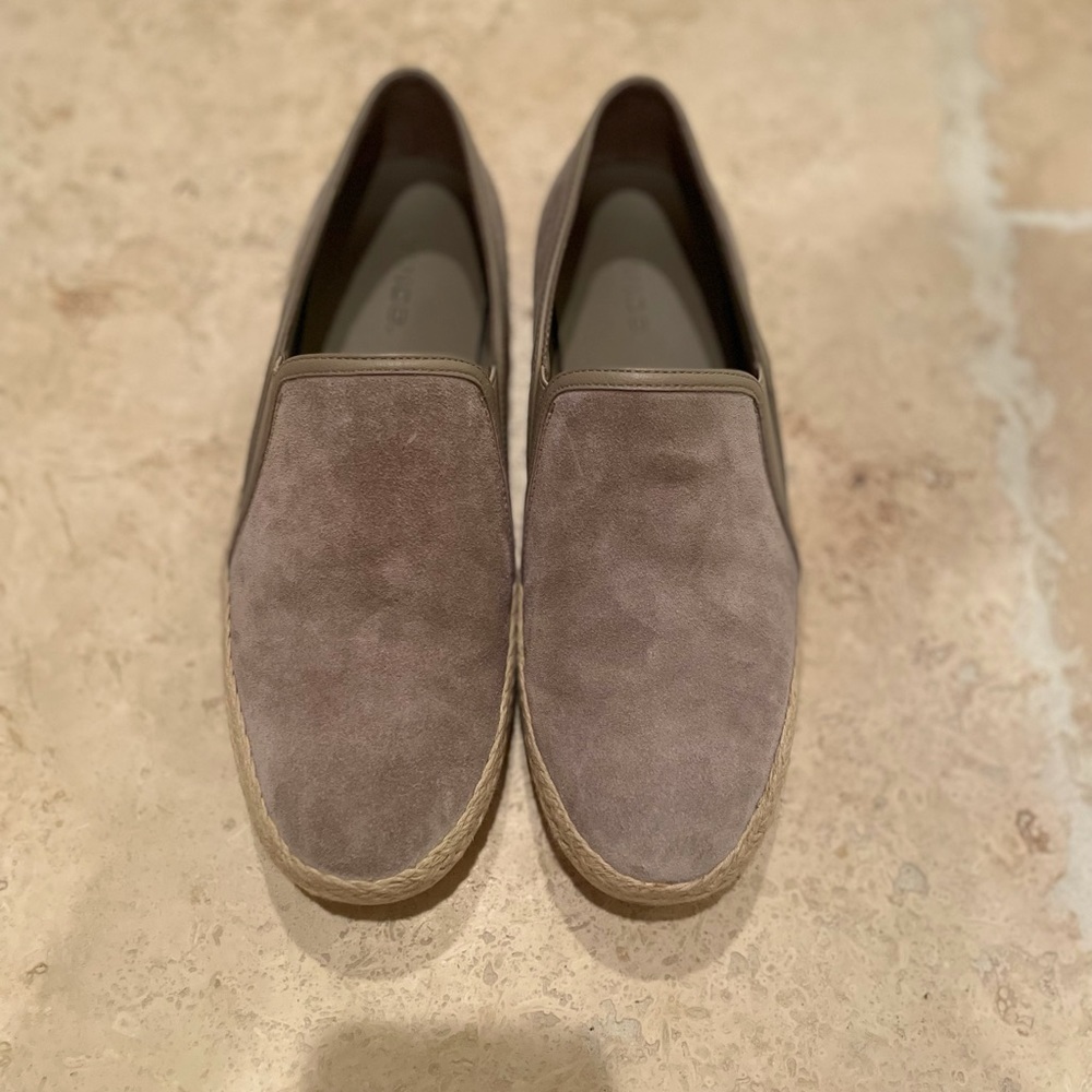 Vince grey sneakers